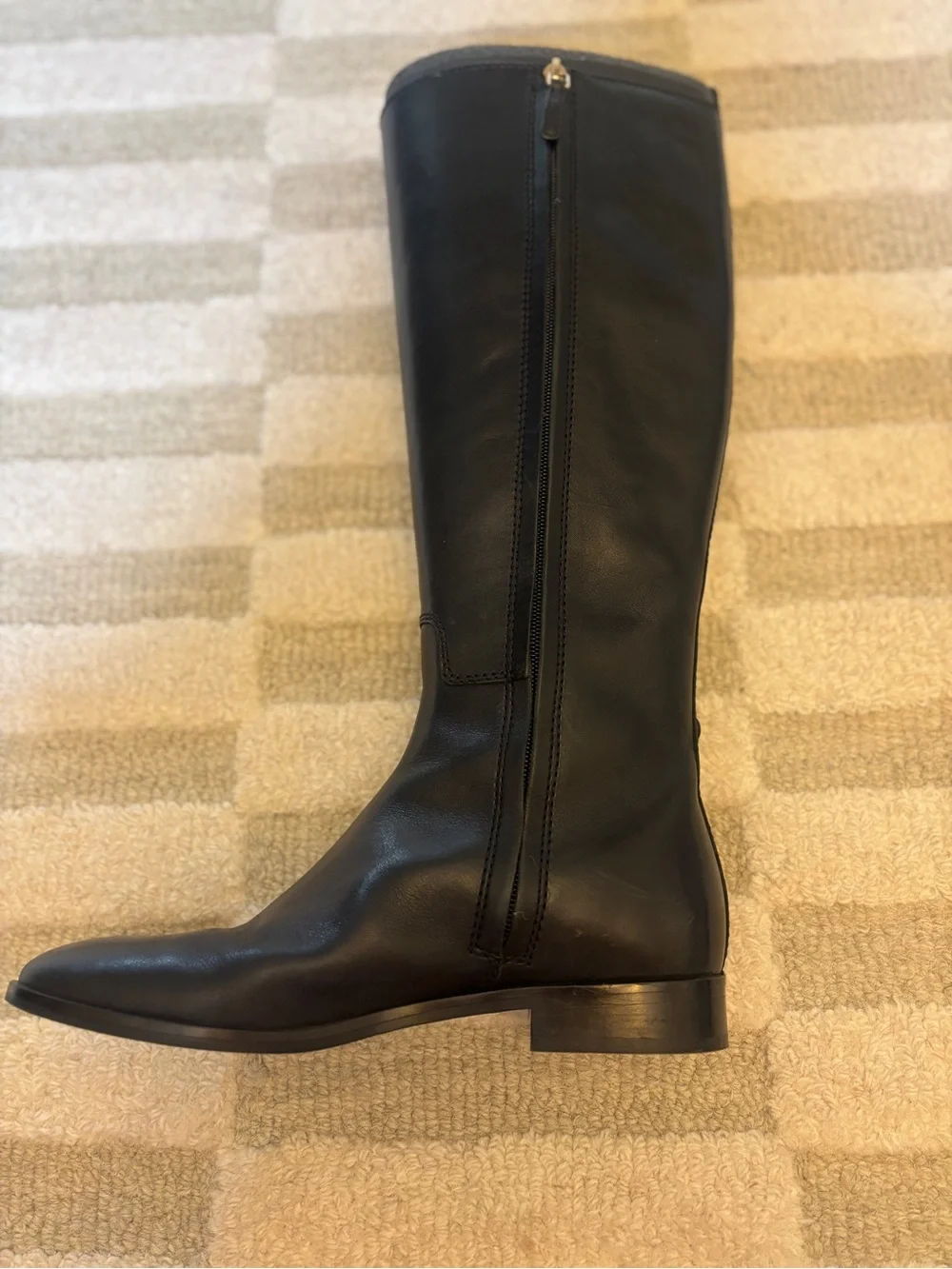 Tory Burch Wyatt 2 Tall Black Leather Stretch Boots – Women’s Size 8